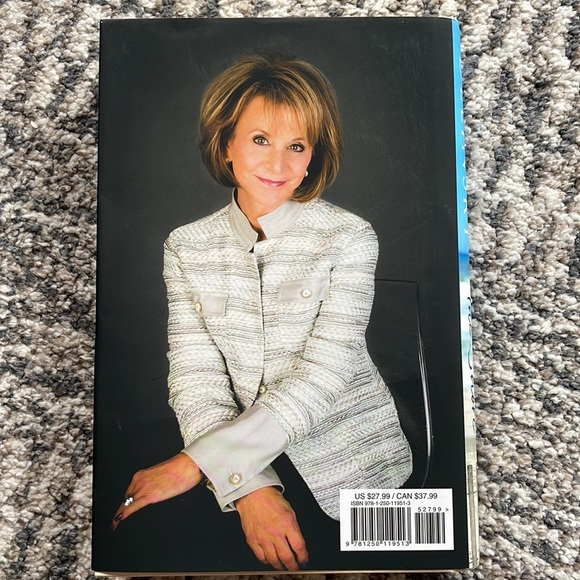 A Week at the Shore by Barbara Delinksy BookTok Fiction Hardcover Book - Picture 4 of 4